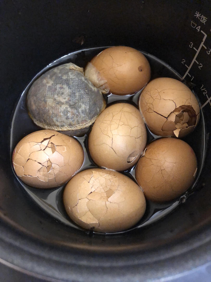 电饭煲煮五香茶叶蛋