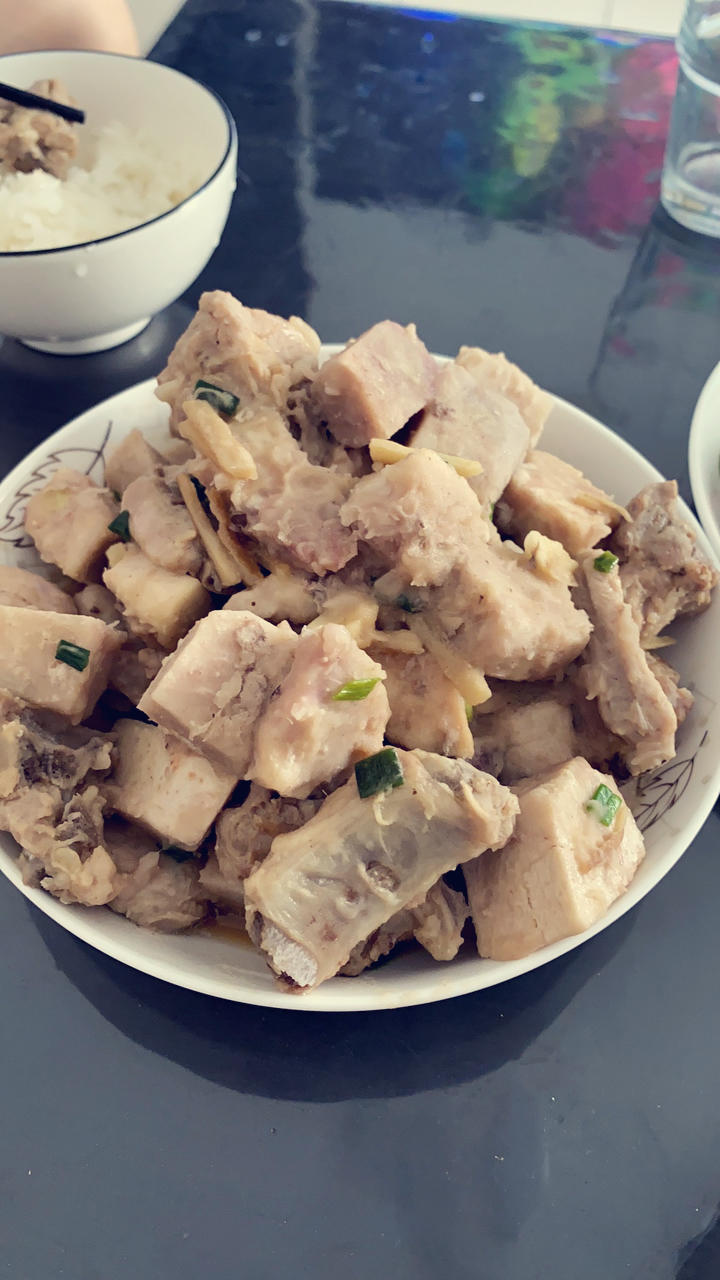 家常菜｜超好吃超简单不需要厨艺的芋头蒸排骨