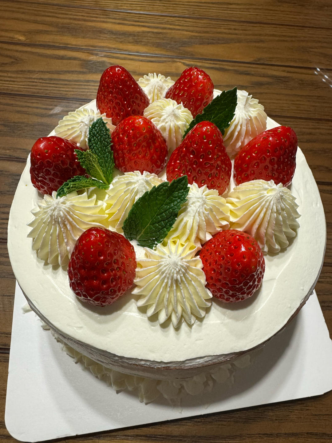ins风草莓奶油蛋糕|无需抹面|超高颜值|简单易做