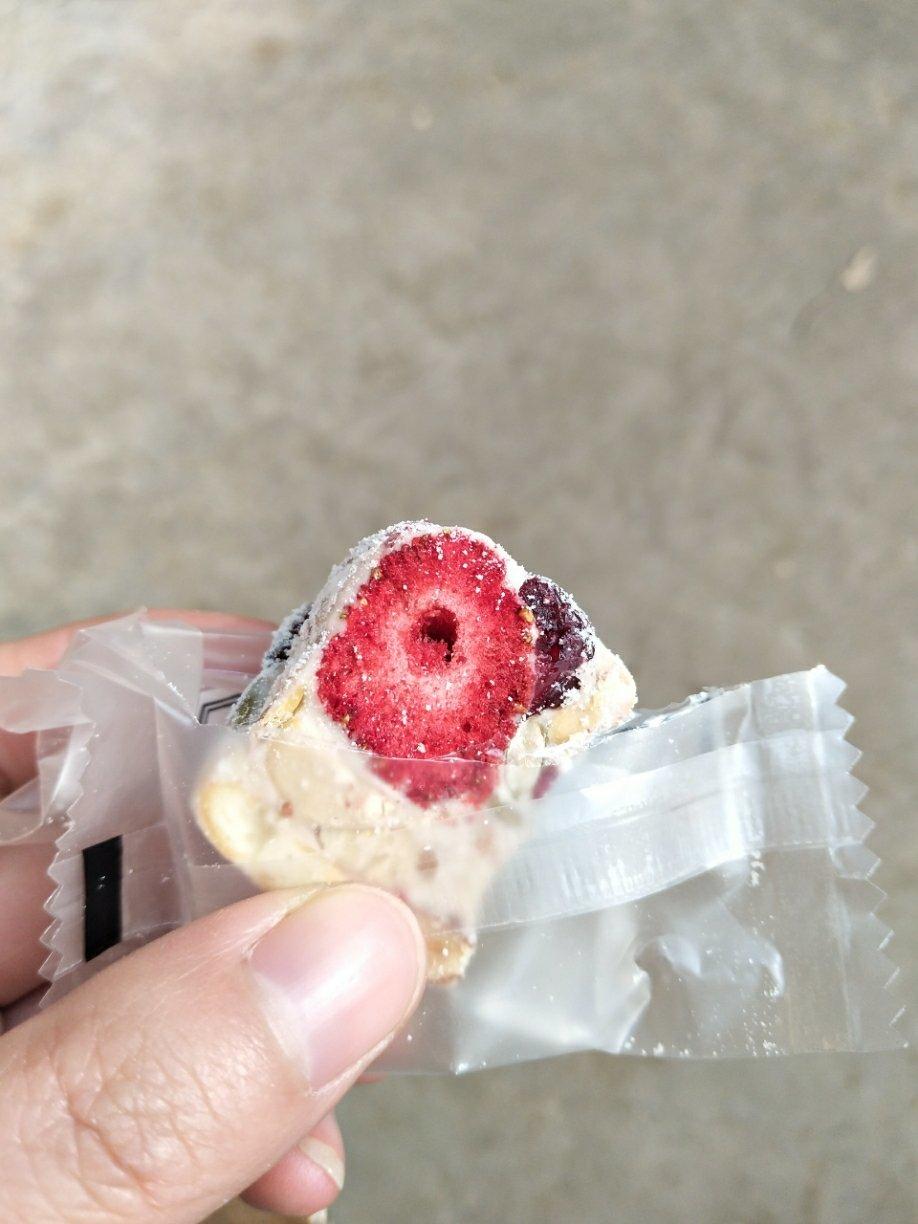 高颜值彩色雪花酥
