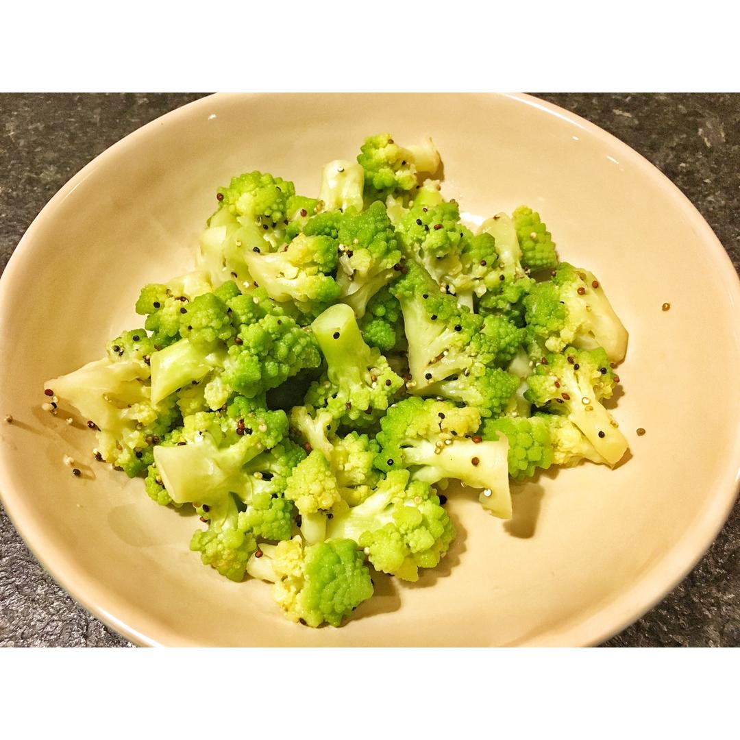 檬檬同学做的番茄宝塔菜