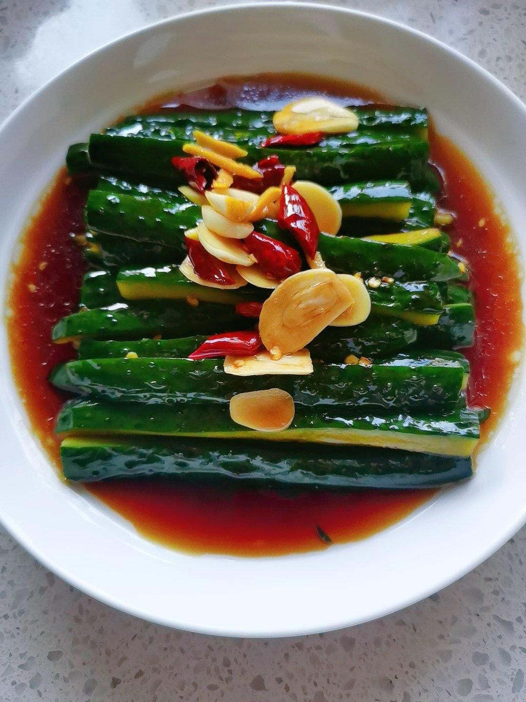 李逗逗668做的酸辣黄瓜条酸脆爽口吃了停不下来