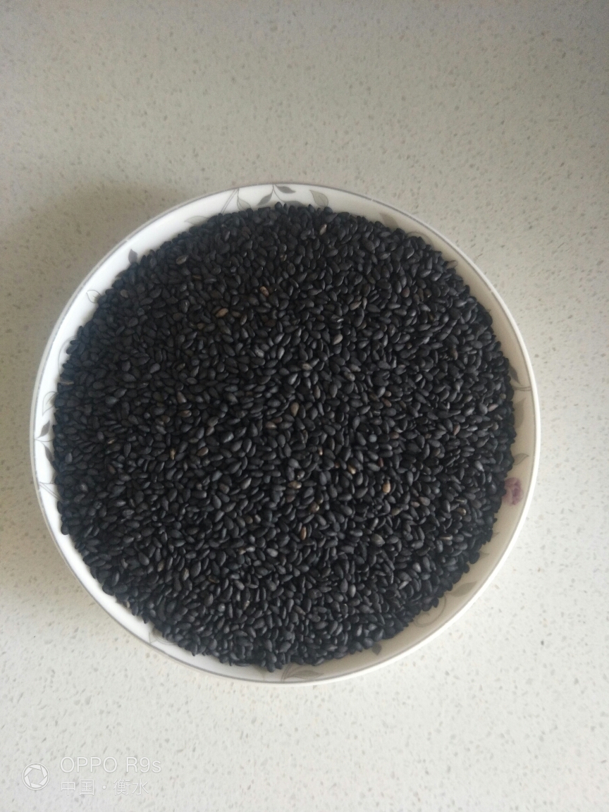 核桃黑芝麻粉（干吃，冲调两种版本）的做法 步骤1