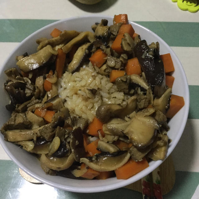 香菇油饭