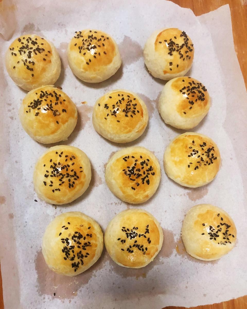 蛋黄酥