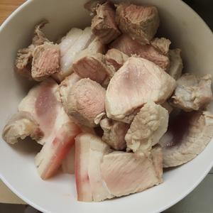 宿舍菜谱——电饭煲红烧肉的做法 步骤3