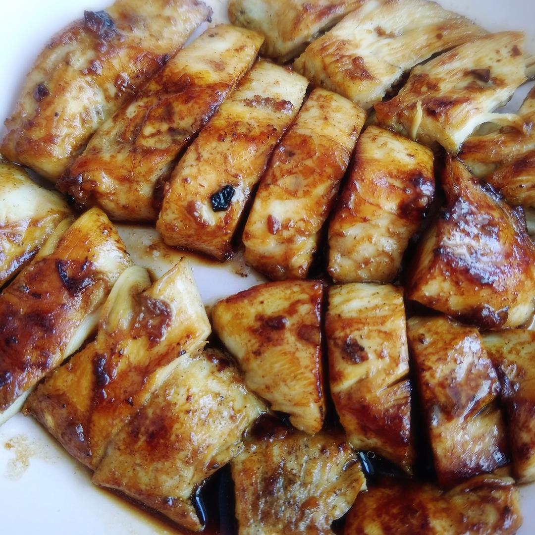 酷炫屌炸天好吃的煎鸡胸肉（香蒜蜂蜜煎鸡胸肉）
