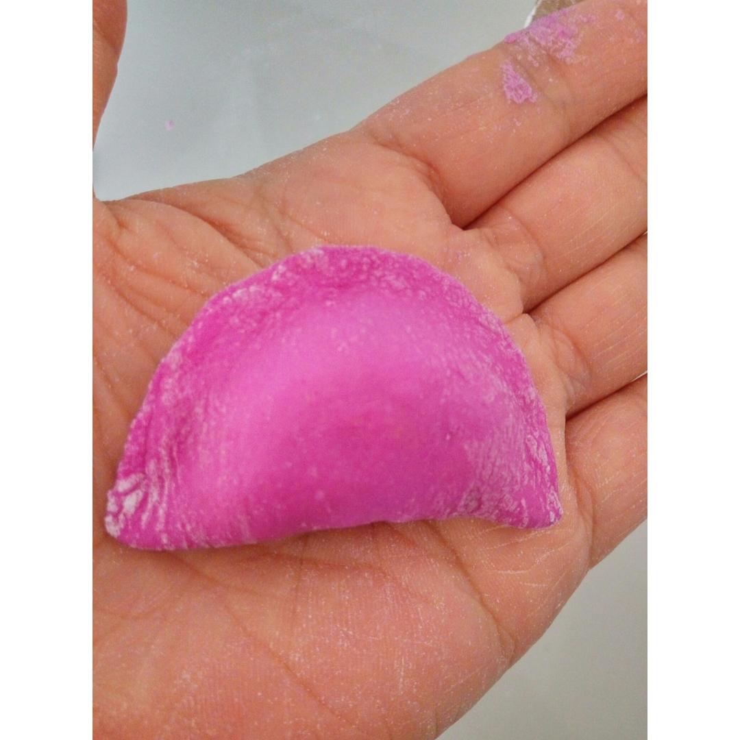 彩色饺子（蔬菜汁）