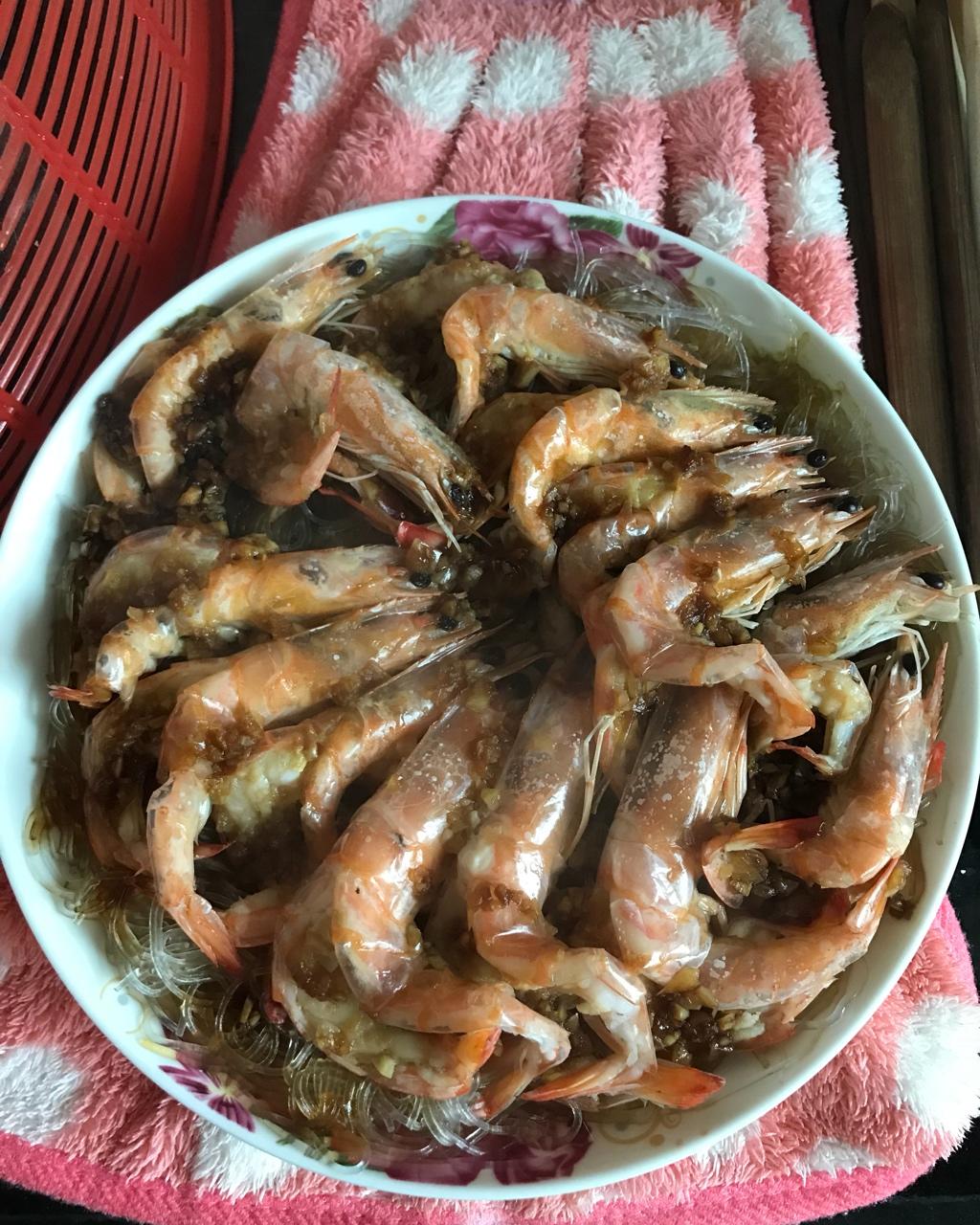 蒜蓉粉丝蒸虾