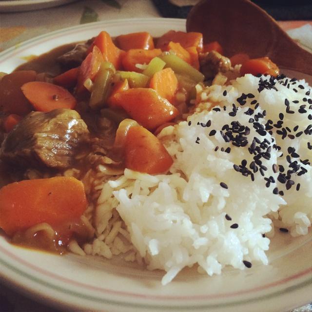 铸铁锅咖喱牛肉