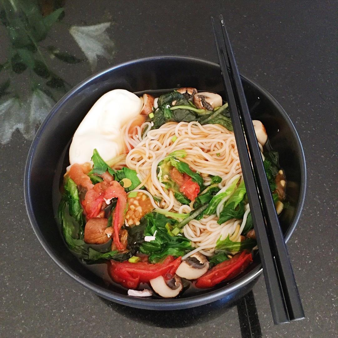 酸辣挂面