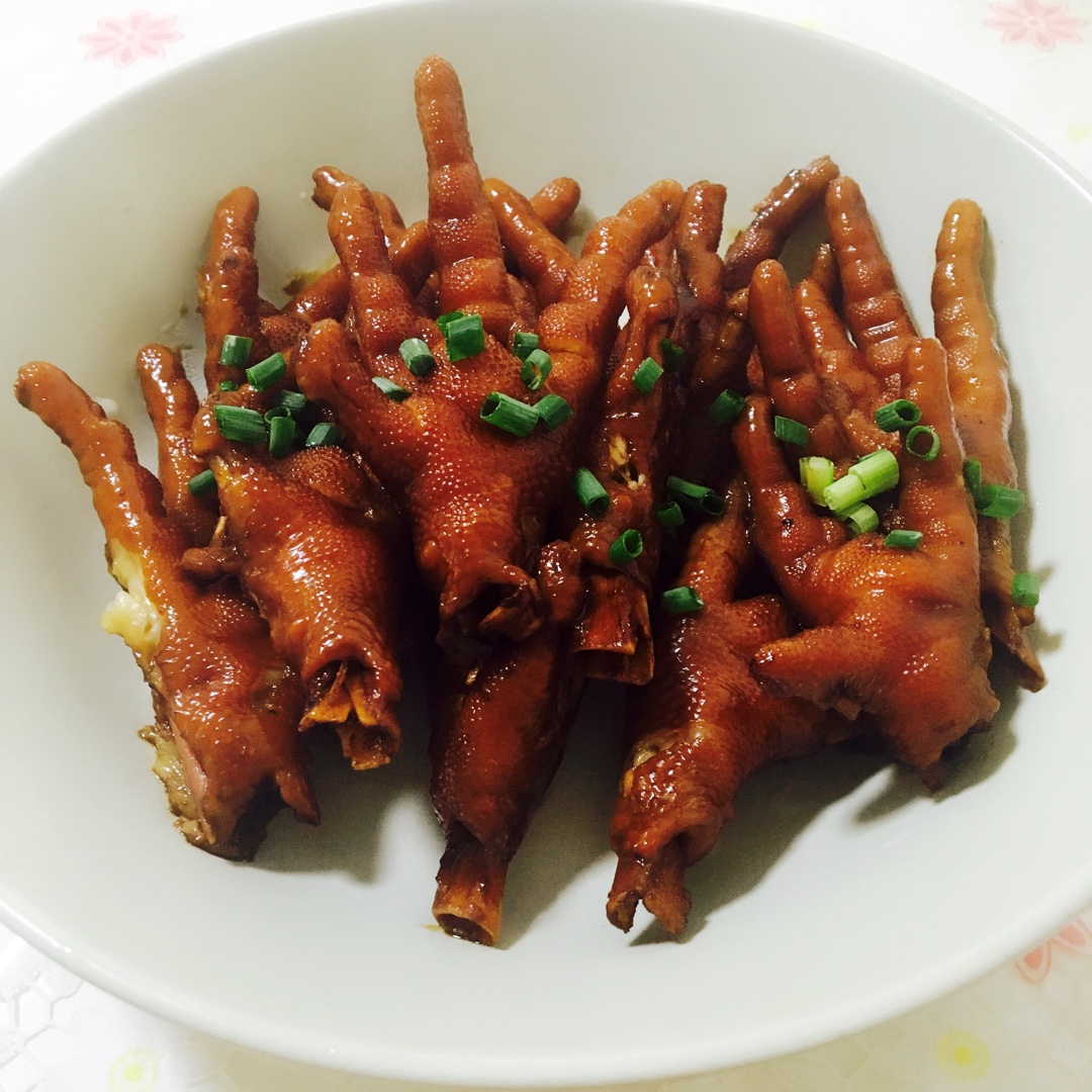 秘制红烧鸡爪