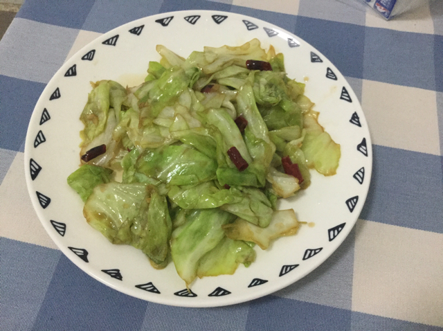 阿婆手撕包菜