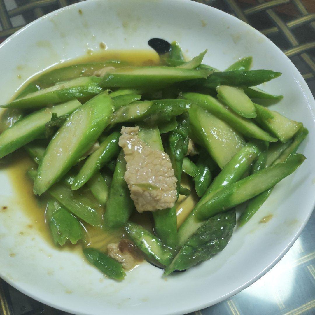 芦笋炒肉