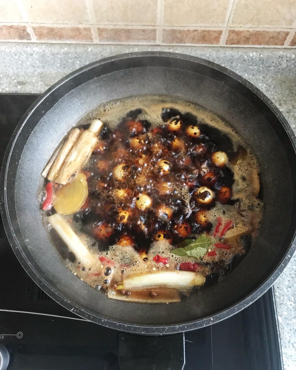 五香卤鹌鹑蛋