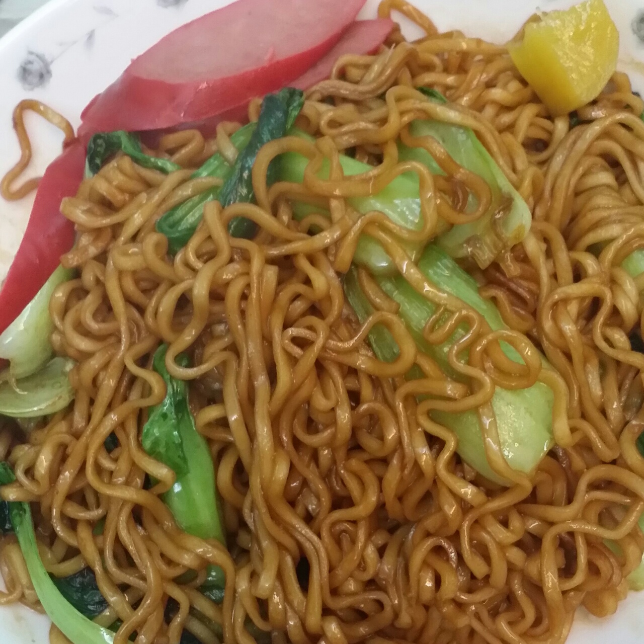 青菜肉丝炒面