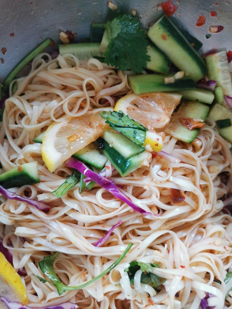 巨开胃‼️酸辣凉拌面‼️劲道爽滑，10分钟搞定，简单快手‼