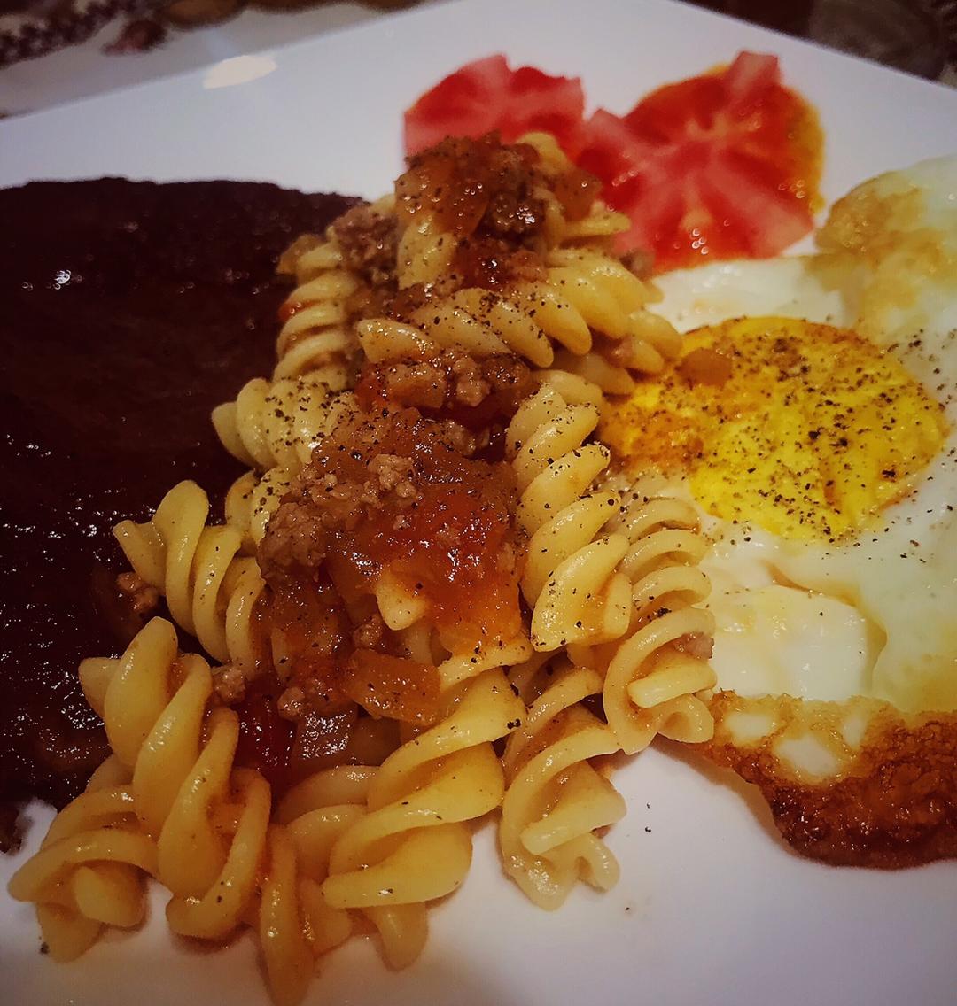 番茄肉酱意大利面