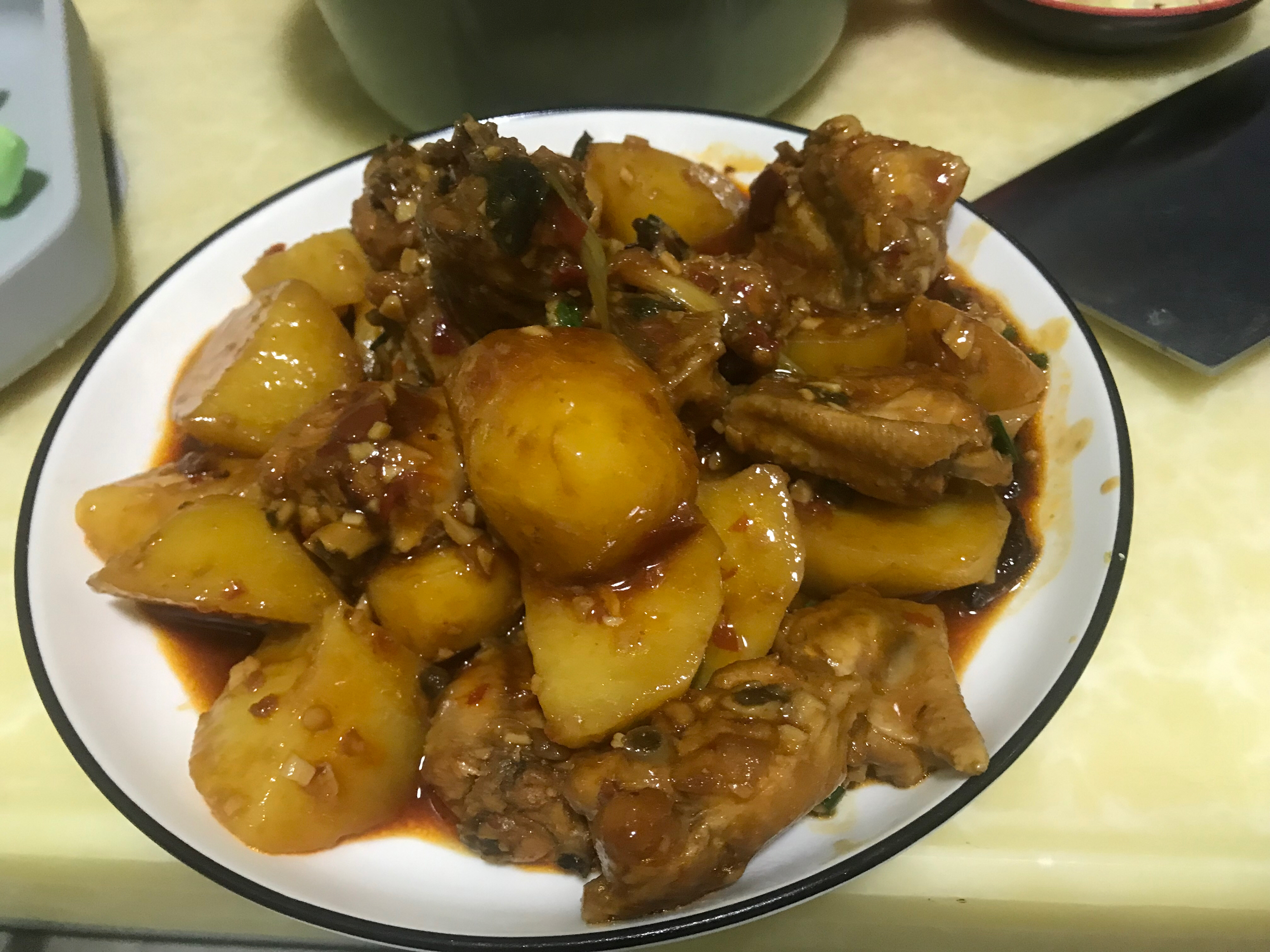 红烧鸡翅焖土豆
