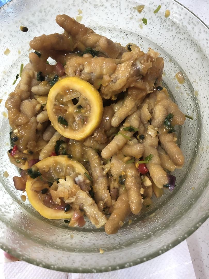 柠檬百香果鸡爪