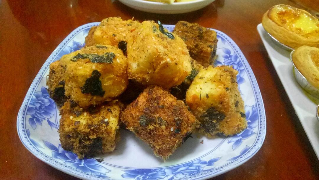 美味海苔肉松小贝