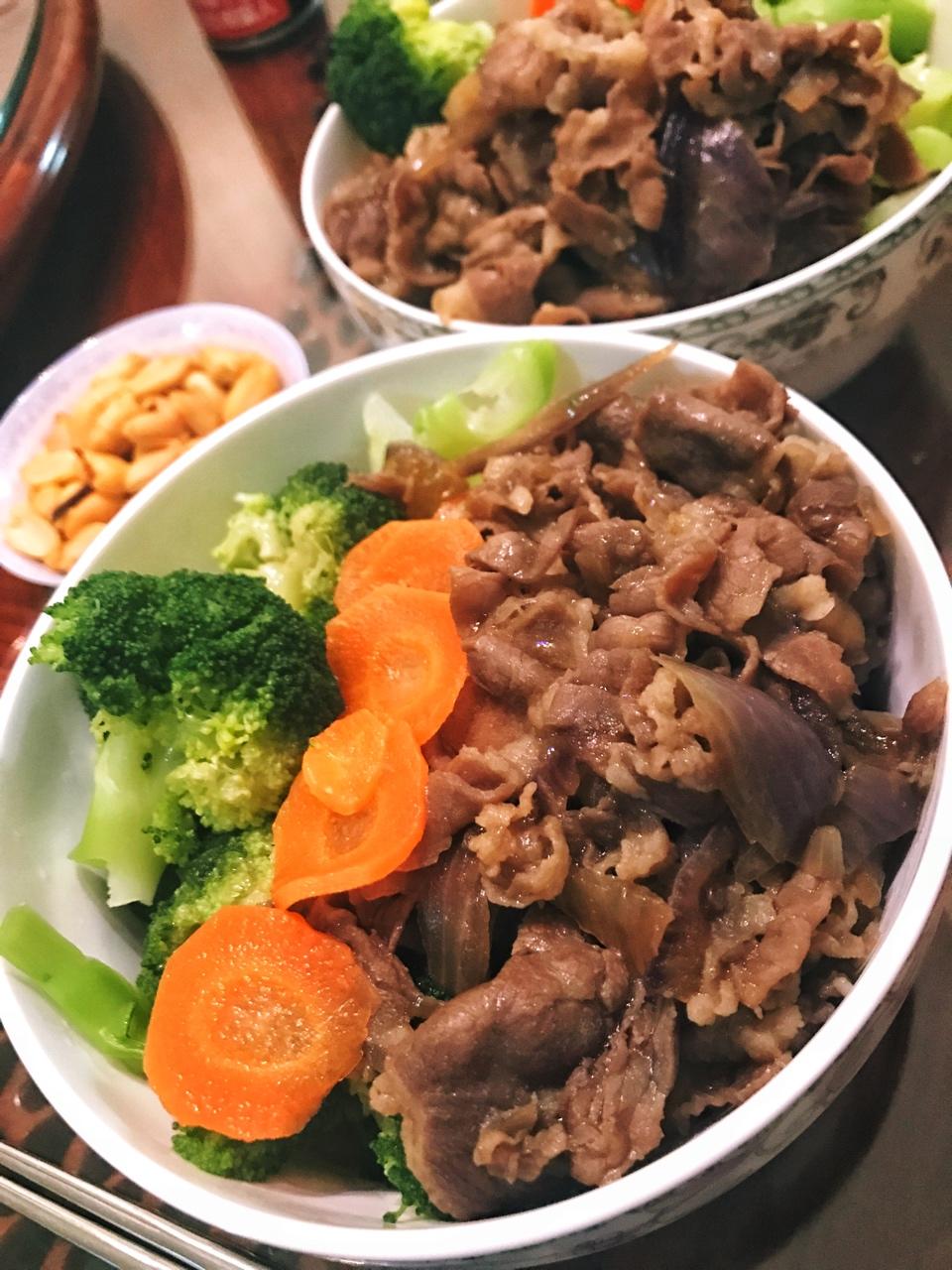 流口水之—吉野家秘制肥牛饭