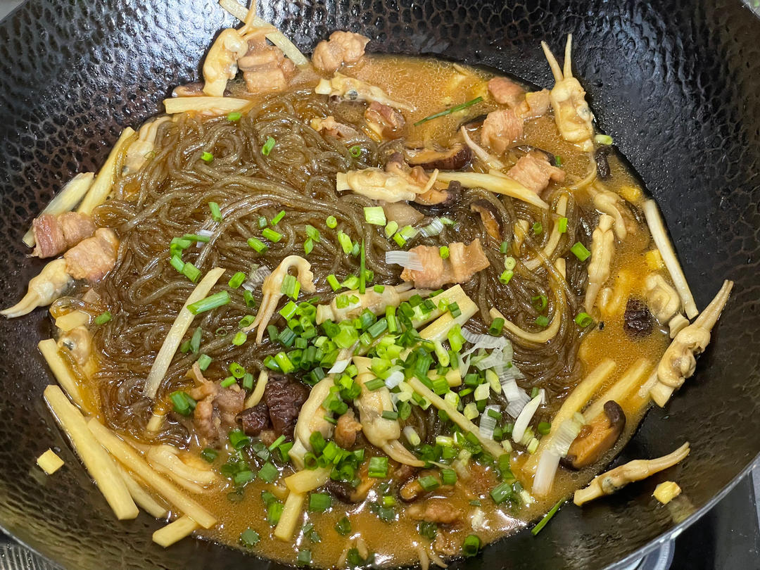 家烧蛏子豆面的做法