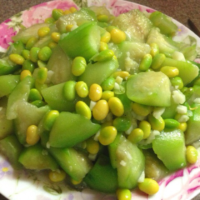 炒毛豆丝瓜