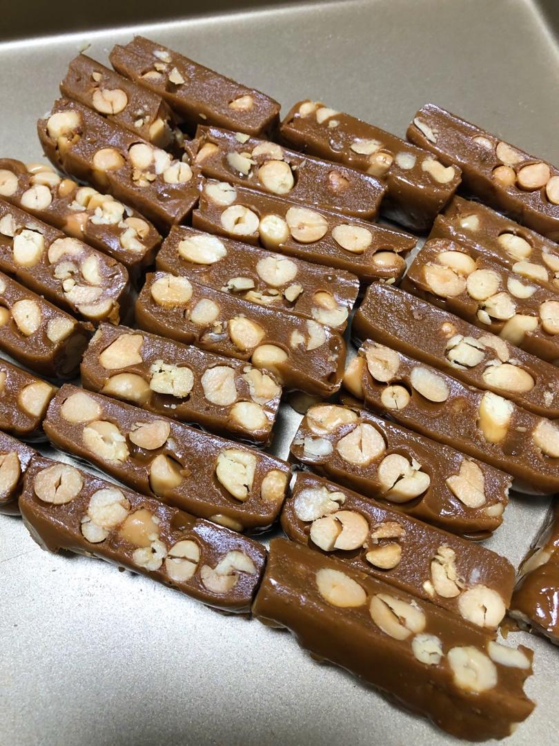 消耗奶油大户—-少糖版坚果咸焦糖太妃糖（含操作小视频）