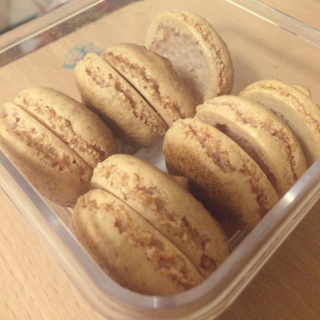 马卡龙(杏仁蛋白糖饼)