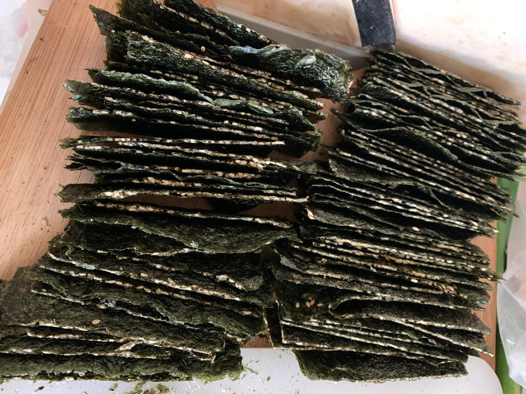 芝麻夹心海苔脆