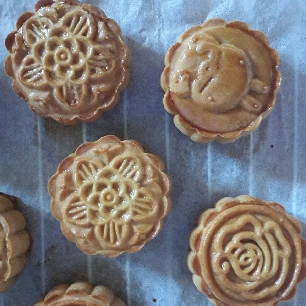 广式月饼—蛋黄莲蓉月饼