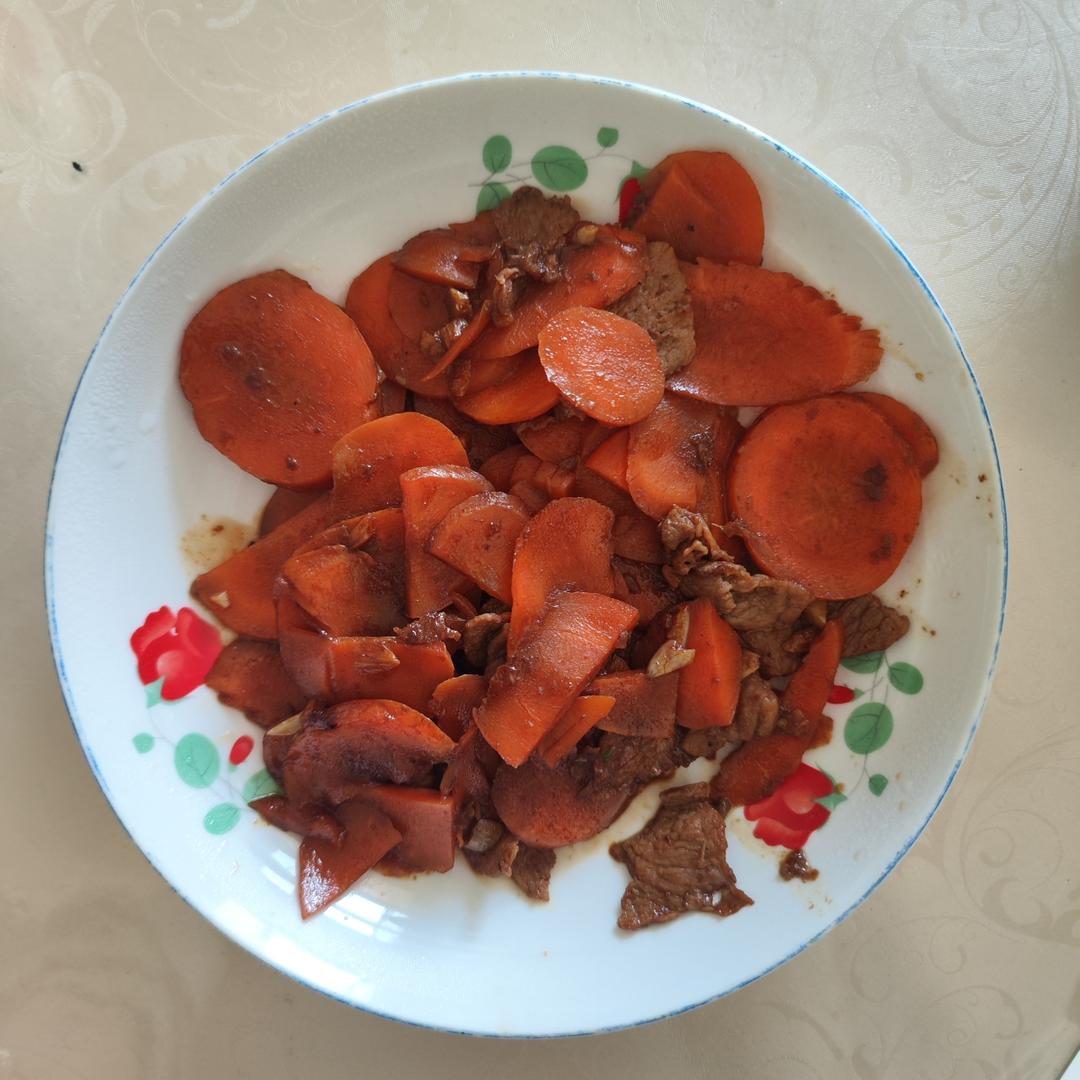 超下饭的胡萝卜炒肉