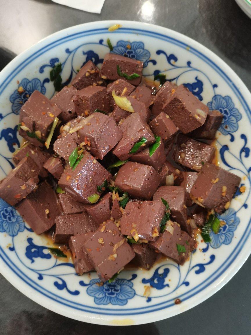 冒羊血（辣子蒜羊血）