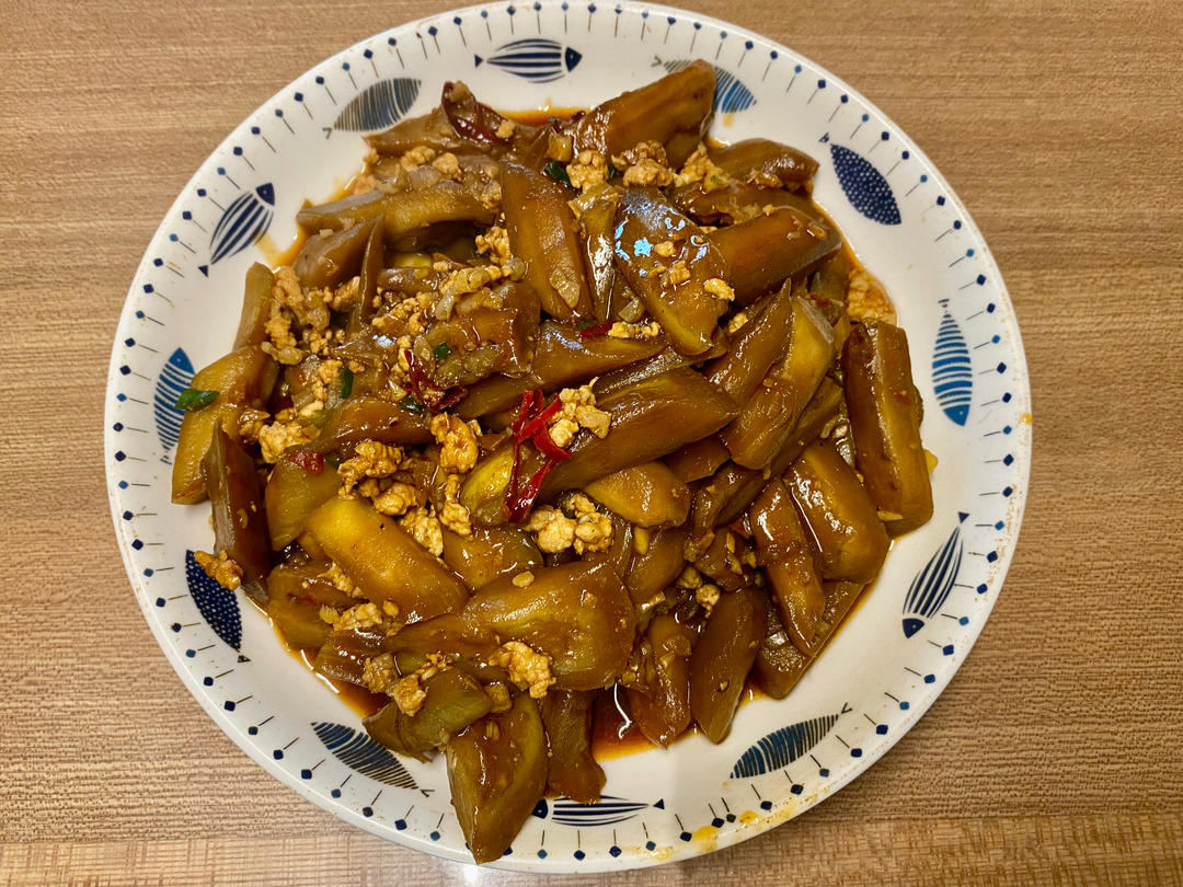 开胃下饭菜！巨简单的家常鱼香茄子煲