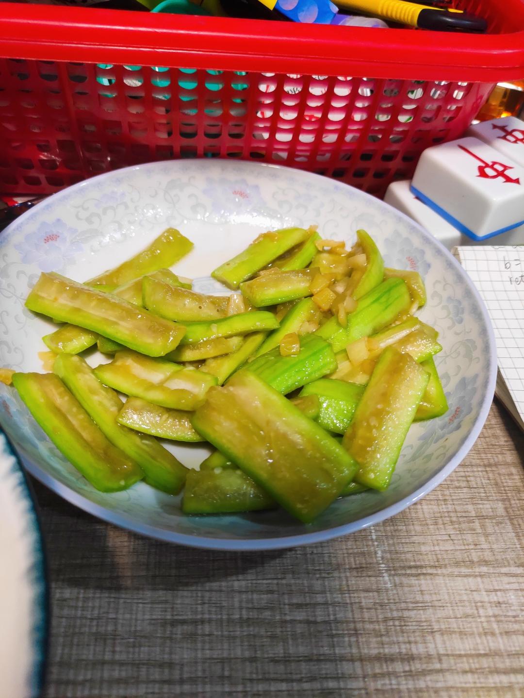 教你在家做丝瓜最好吃的做法，简单又营养，想不好吃都难