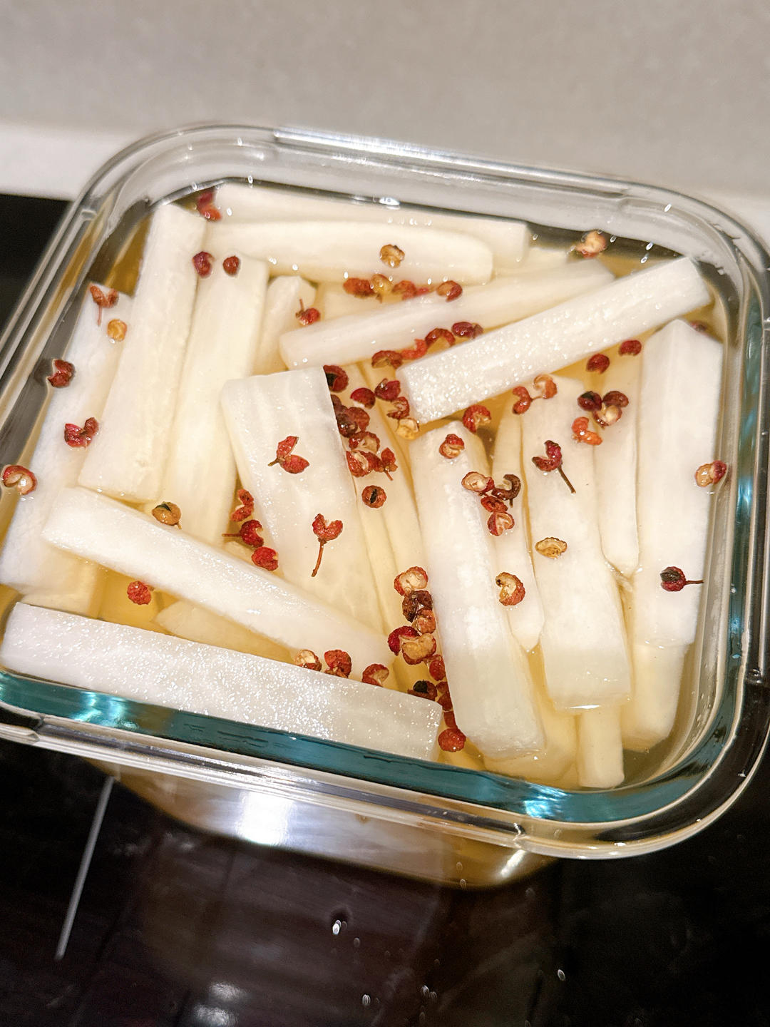 超简单的韩式腌萝卜（炸鸡萝卜）