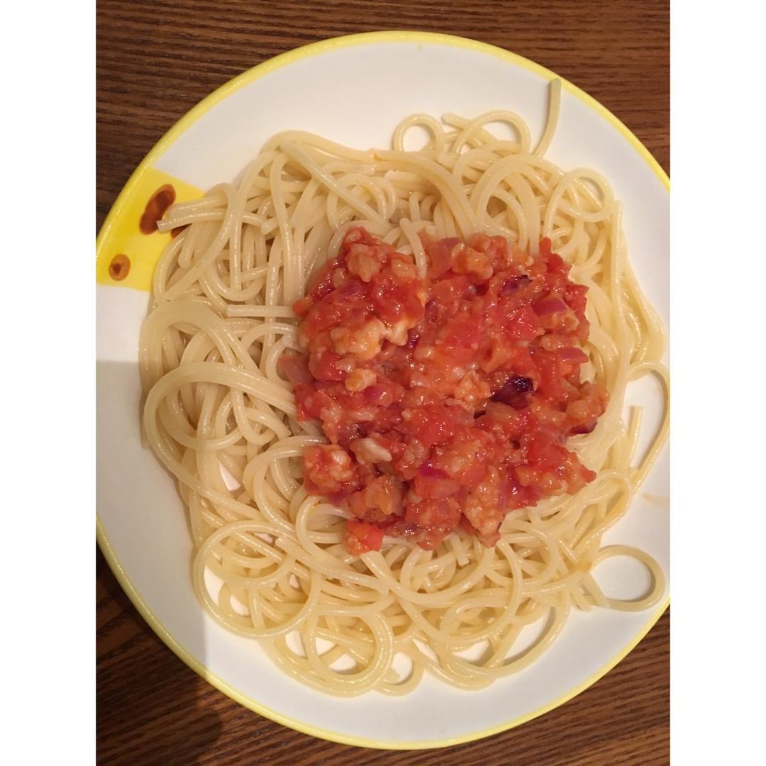 番茄肉酱意大利面