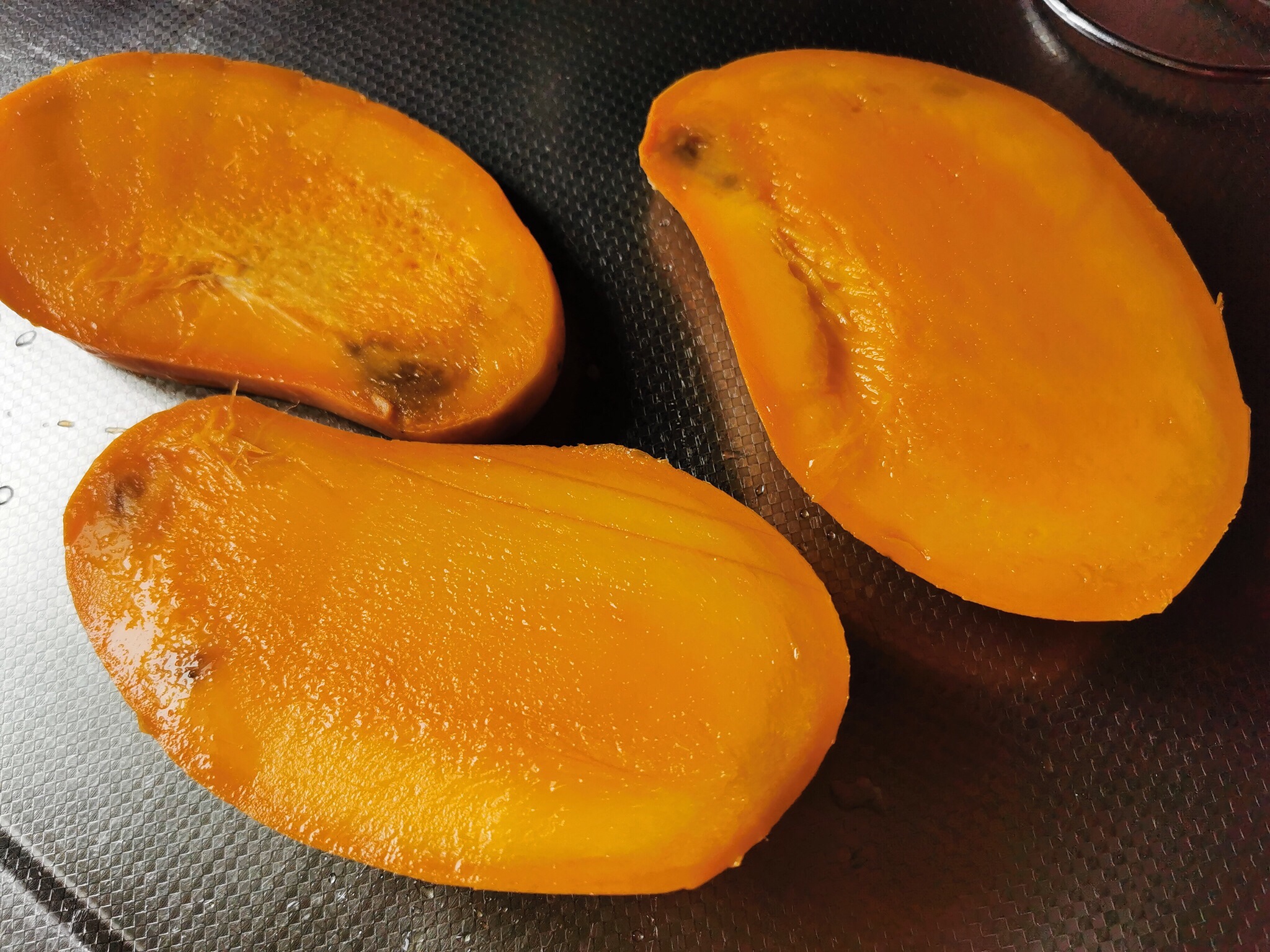 芒果千层蛋糕，不用烤箱，平底锅就能做的甜点。的做法 步骤6