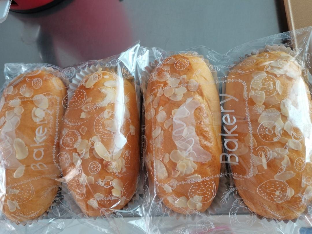 胡萝卜奶酪面包