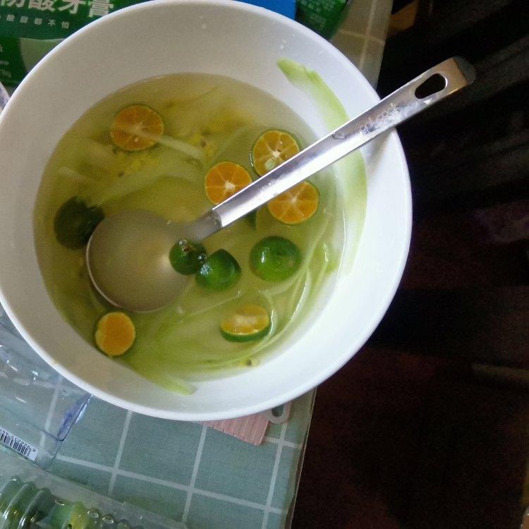 自制无敌好喝夏日解腻水果茶🍊完爆饮品店，新手百分百成功，试试就知道