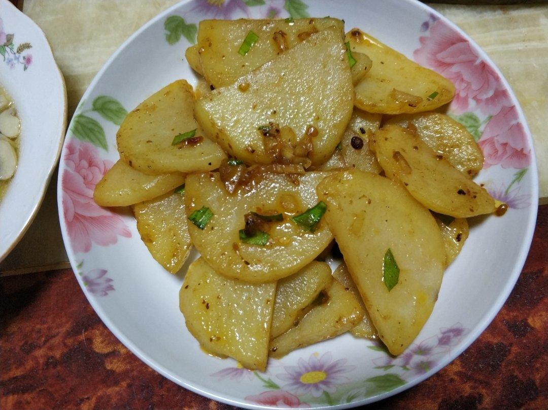 干锅土豆片