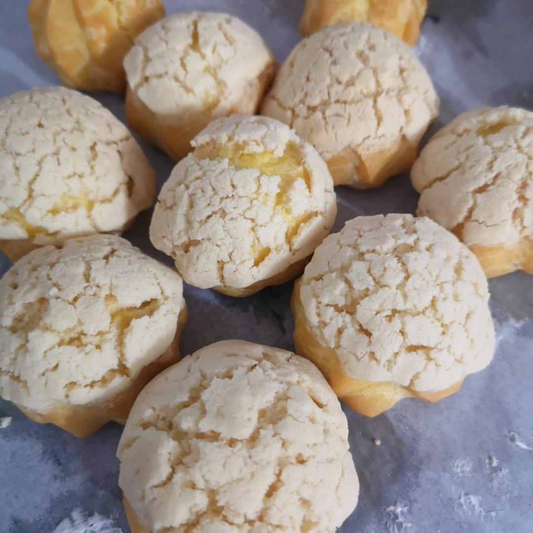 酥皮奶油泡芙--#皮黑森林#