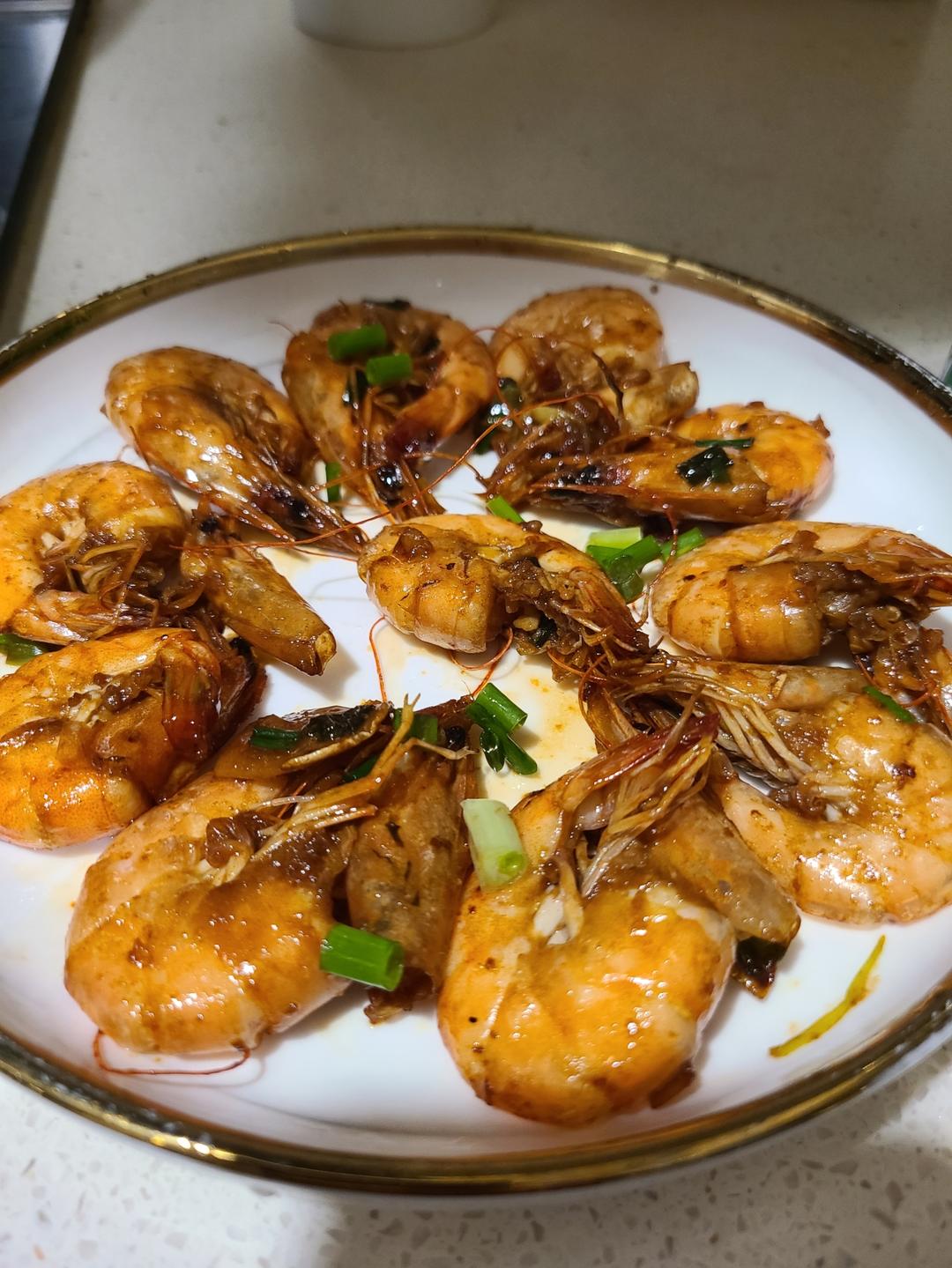 听说这是小朋友最爱吃的红烧虾🦐