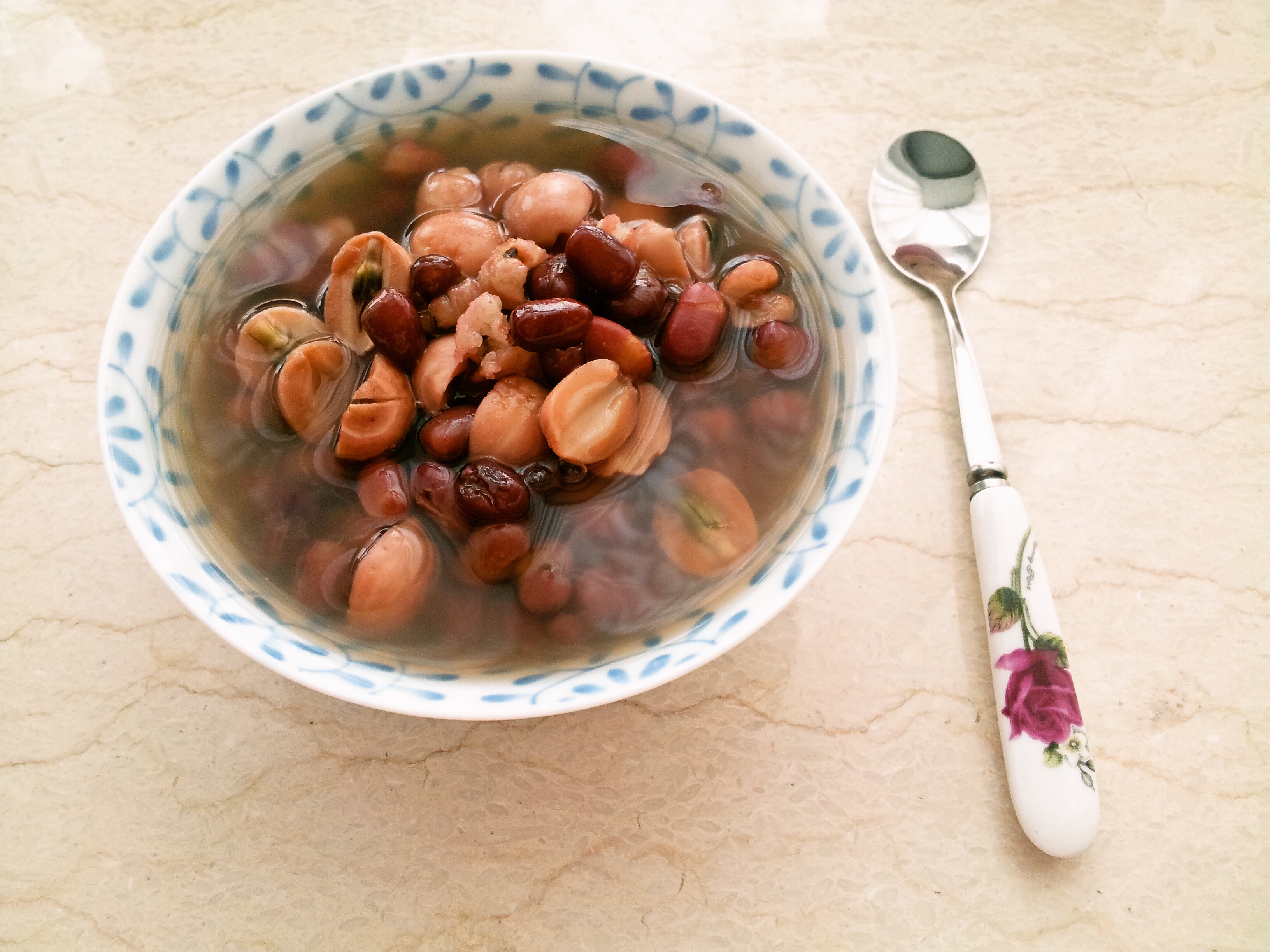 红豆薏米莲子汤