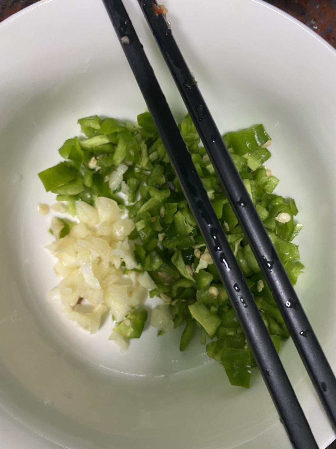 花椒茄子煲的做法步骤图 花椒茄子煲怎么做好吃 陈总专属御厨 下厨房