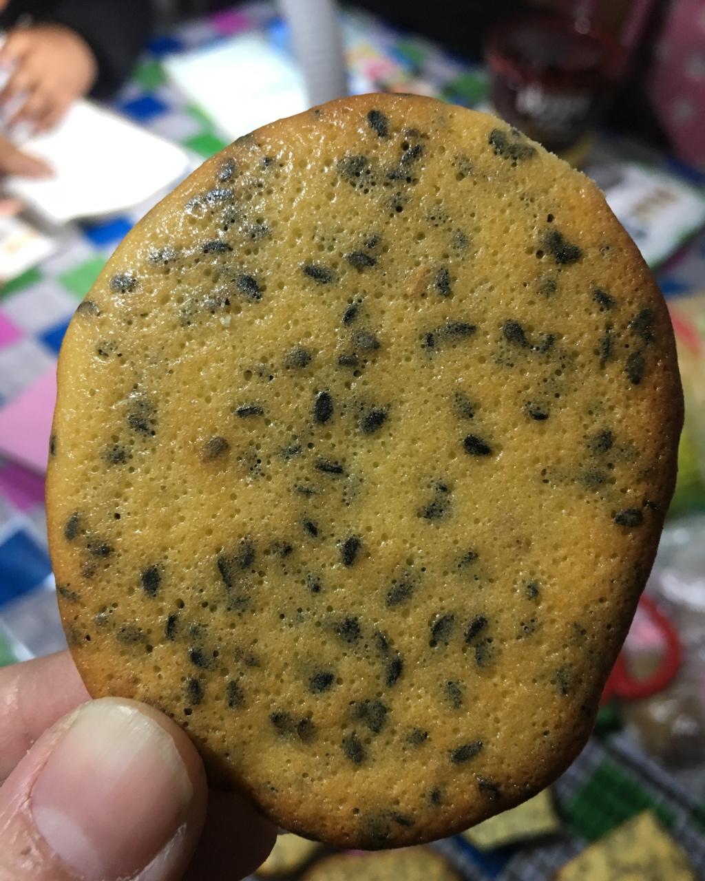 芝麻小脆饼