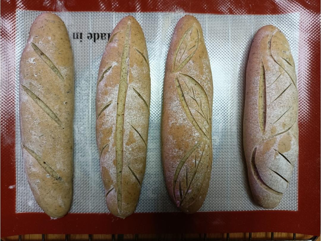 红糖红枣核桃软欧面包