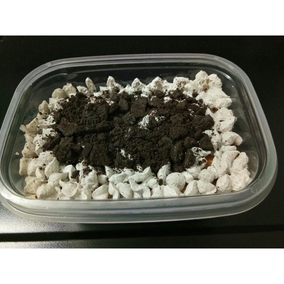 好吃到流泪的奥利奥咸奶油盒子蛋糕