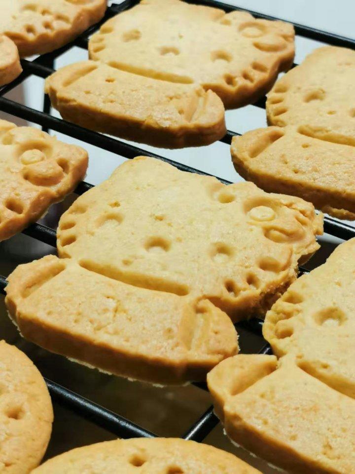 牛乳味大饼干